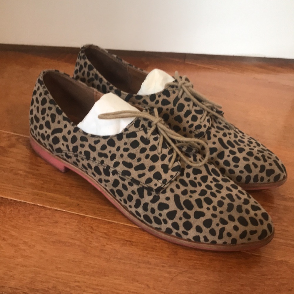 Dolce Vita suede leopard print loafers